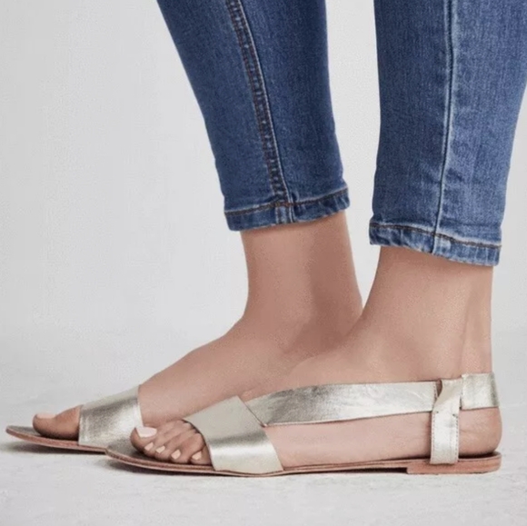 Free People Under Wraps Sandals Gold - Picture 3 of 5